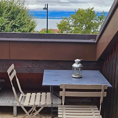 Terrasse Et Parking
